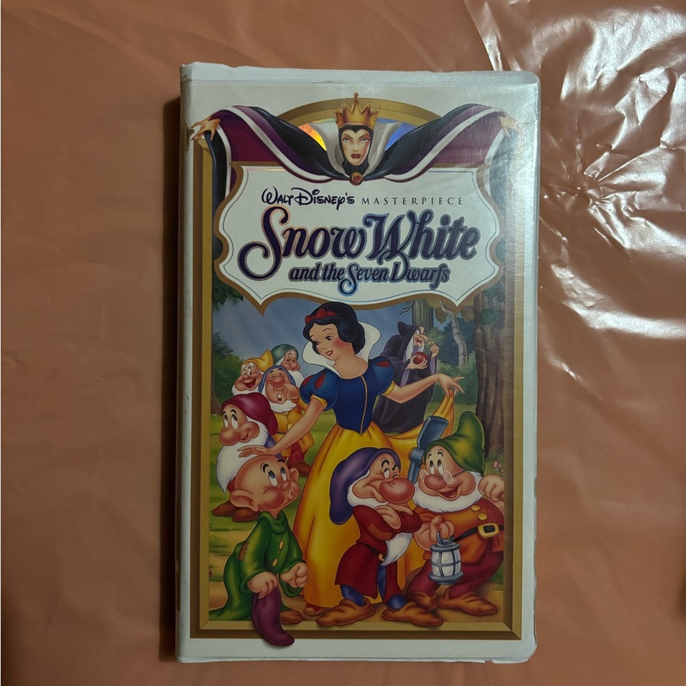 Disney Snow White VHS movie